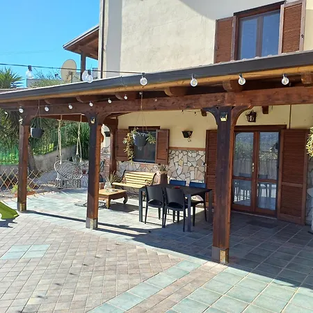 住宿加早餐酒店 La Tana Di Otto