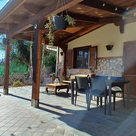 Frühstückspension La Tana Di Otto 3*