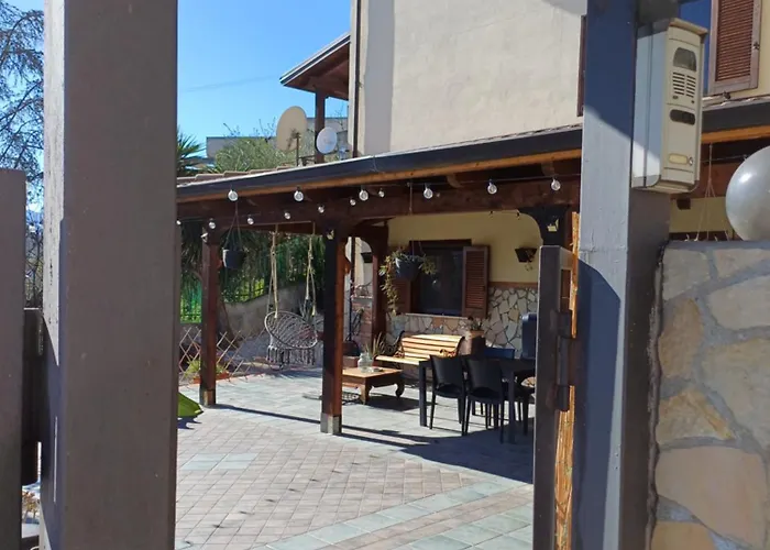 La Tana Di Otto 3* 蒙塔尔托乌富戈